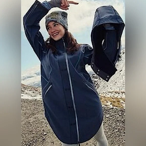 Free People Moon Magic Reflective Rain Parka Size Small NWT - Picture 1 of 17